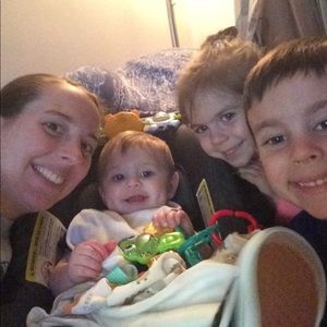 Meet your Posher, Danielle